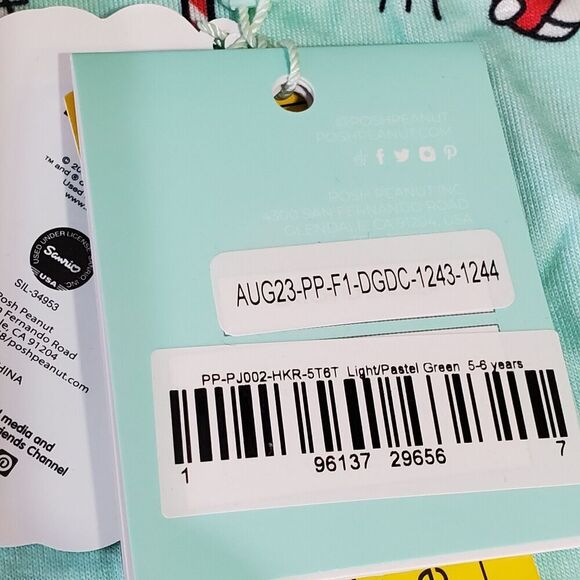 POSH PEANUT Hello Kitty Wreath Christmas Pajamas Size 5T-6T NEW NWT Mint Green - Picture 6 of 9